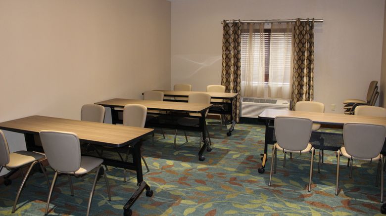 <b>Candlewood Suites Smyrna-Nashville Meeting</b>. Images powered by <a href="https://www.leonardoworldwide.com/" title="Leonardo Worldwide" target="_blank">Leonardo</a>.