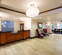 Holiday Inn Express I-95 Lobby