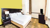 <b>Staybridge Suites Baltimore-Inner Harbor Room</b>. Images powered by <a href="https://www.leonardoworldwide.com/" title="Leonardo Worldwide" target="_blank">Leonardo</a>.