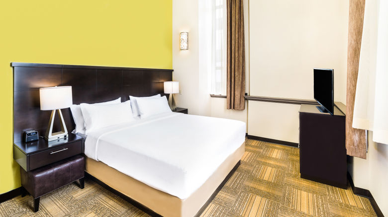 <b>Staybridge Suites Baltimore-Inner Harbor Room</b>. Images powered by <a href="https://www.leonardoworldwide.com/" title="Leonardo Worldwide" target="_blank">Leonardo</a>.