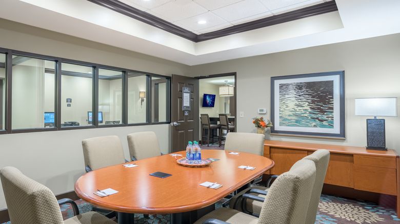 <b>Staybridge Suites Meeting</b>. Images powered by <a href="https://www.leonardoworldwide.com/" title="Leonardo Worldwide" target="_blank">Leonardo</a>.