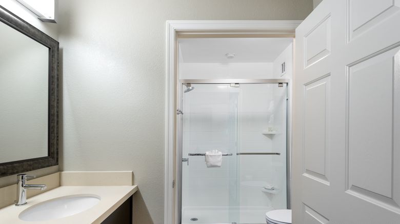 <b>Staybridge Suites: Chantilly - Fairfax Room</b>. Images powered by <a href="https://www.leonardoworldwide.com/" title="Leonardo Worldwide" target="_blank">Leonardo</a>.