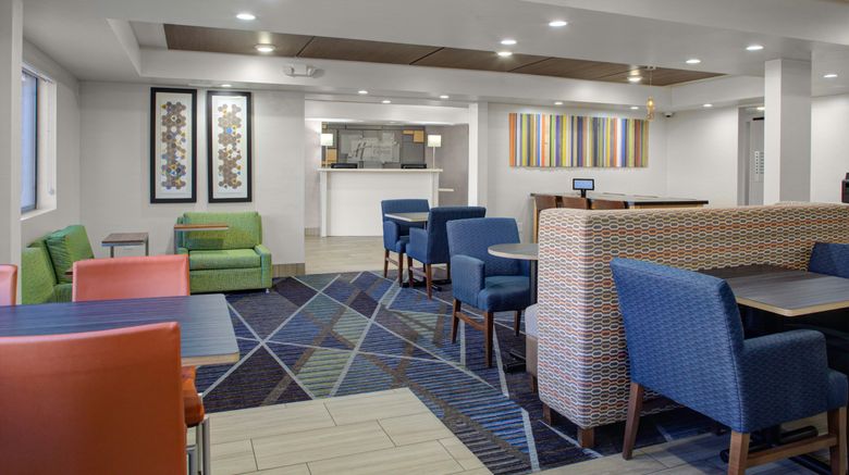 <b>Holiday Inn Express Sedona - Oak Creek Lobby</b>. Images powered by <a href="https://www.leonardoworldwide.com/" title="Leonardo Worldwide" target="_blank">Leonardo</a>.