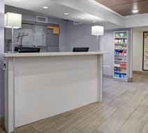 Holiday Inn Express Sedona - Oak Creek Lobby