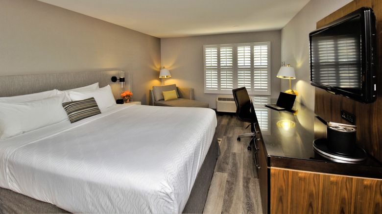 <b>Hotel Indigo Napa Valley Room</b>. Images powered by <a href="https://www.leonardoworldwide.com/" title="Leonardo Worldwide" target="_blank">Leonardo</a>.