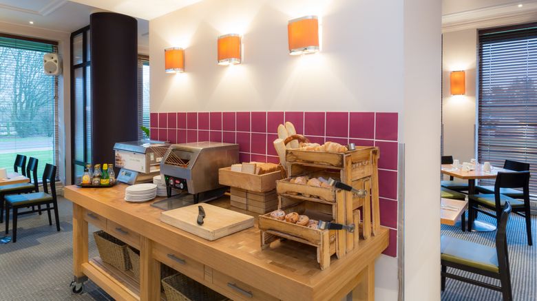 <b>Holiday Inn Cambridge Restaurant</b>. Images powered by <a href="https://www.leonardoworldwide.com/" title="Leonardo Worldwide" target="_blank">Leonardo</a>.