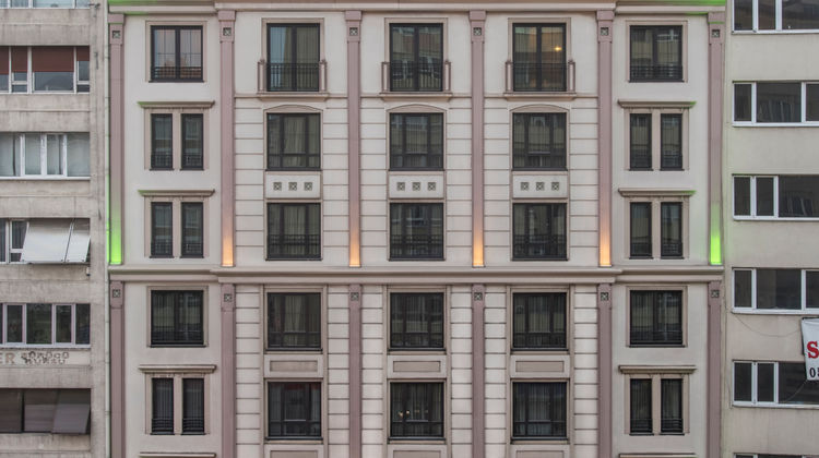 Holiday Inn Istanbul-Sisli Exterior