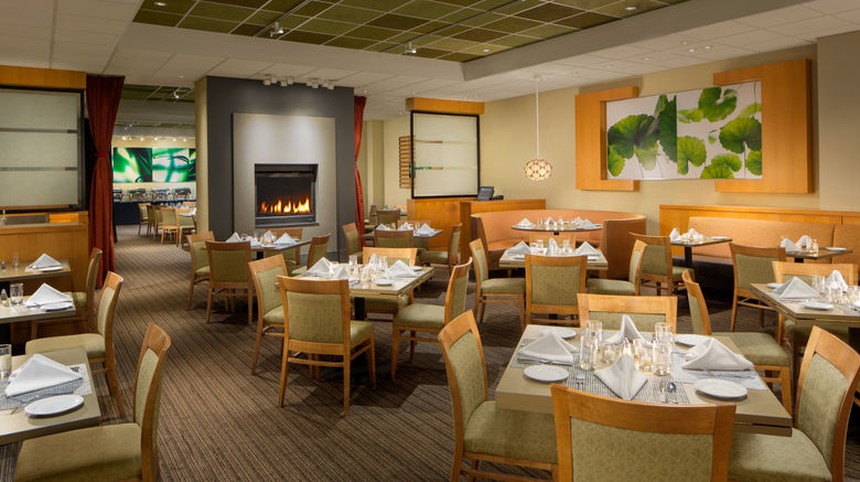 <b>Crowne Plaza San Francisco Airport Restaurant</b>. Images powered by <a href="https://www.leonardoworldwide.com/" title="Leonardo Worldwide" target="_blank">Leonardo</a>.