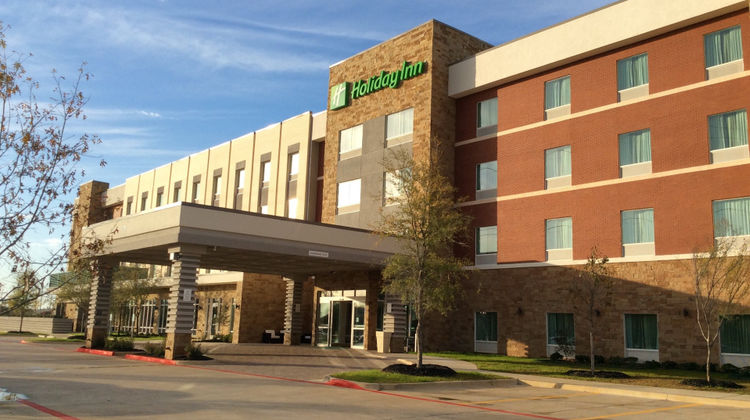 Holiday Inn Trophy Club Exterior