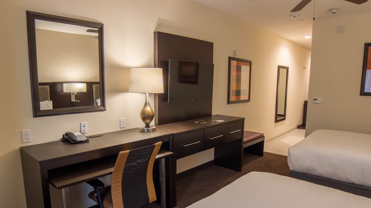 Holiday Inn Trophy Club Room
