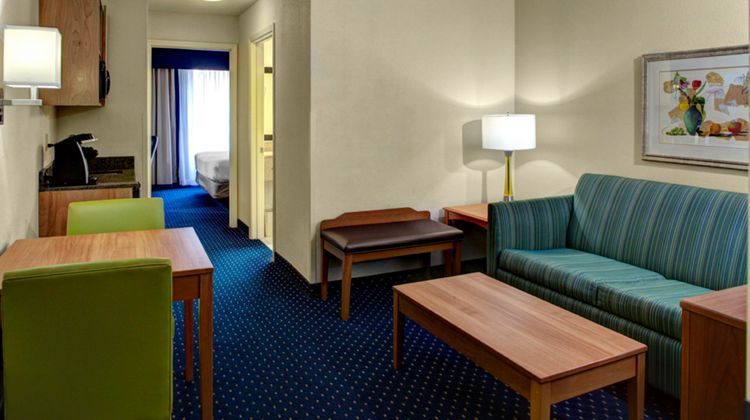 Holiday Inn Express & Suites Ashland Room