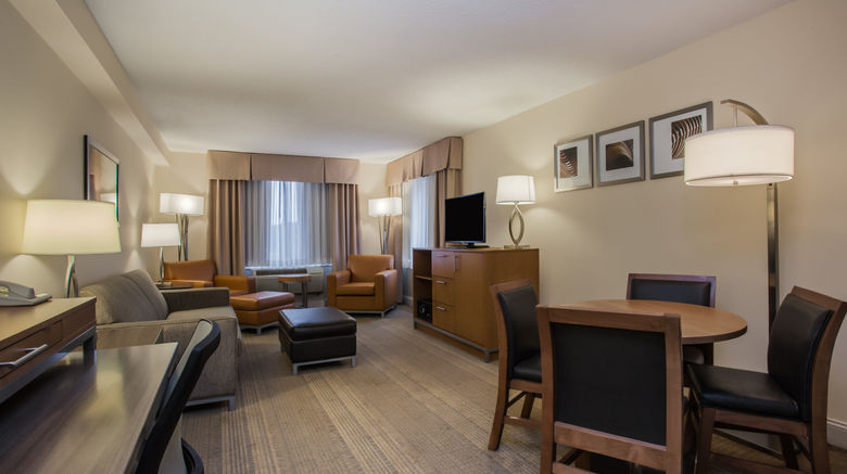 <b>Holiday Inn Saratoga Springs Suite</b>. Images powered by <a href="https://www.leonardoworldwide.com/" title="Leonardo Worldwide" target="_blank">Leonardo</a>.
