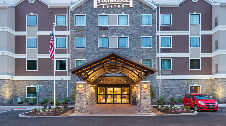 <b>Staybridge Suites, Canton Exterior</b>. Images powered by <a href="https://www.leonardoworldwide.com/" title="Leonardo Worldwide" target="_blank">Leonardo</a>.