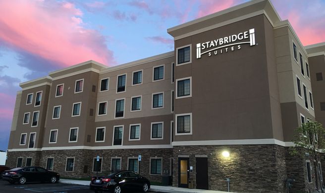 Staybridge Suites Ann Arbor-Research Pky Exterior