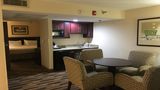 Holiday Inn Express Little Rock Airport Suite