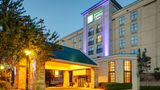 <b>Holiday Inn Express & Stes Buckhead Exterior</b>. Images powered by <a href="https://www.leonardoworldwide.com/" title="Leonardo Worldwide" target="_blank">Leonardo</a>.