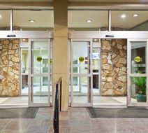 Holiday Inn Riverview Exterior