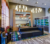 Holiday Inn Cleveland Northeast - Mentor Lobby