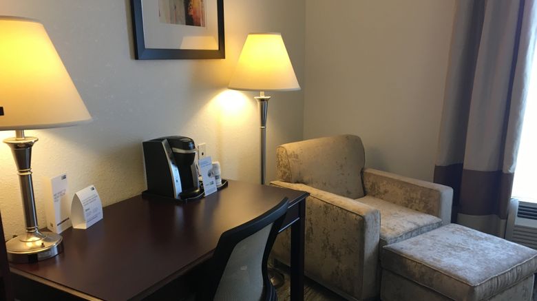 <b>Holiday Inn Express, West Jefferson Room</b>. Images powered by <a href="https://www.leonardoworldwide.com/" title="Leonardo Worldwide" target="_blank">Leonardo</a>.