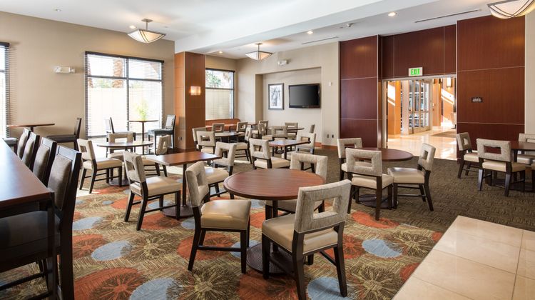 Staybridge Suites Restaurant