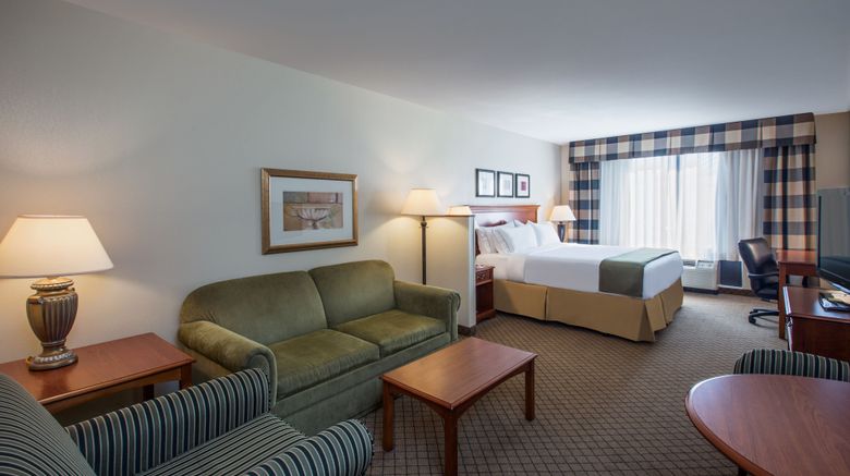 <b>Holiday Inn Express Suite</b>. Images powered by <a href="https://www.leonardoworldwide.com/" title="Leonardo Worldwide" target="_blank">Leonardo</a>.