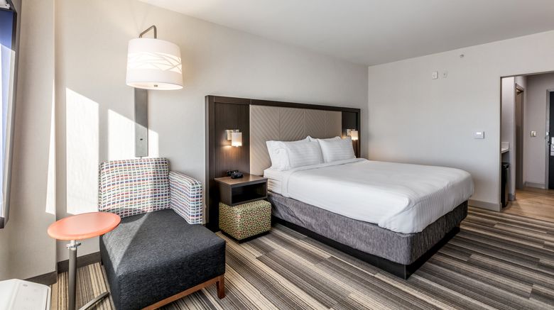 <b>Holiday Inn Express & Stes Jersey City Room</b>. Images powered by <a href="https://www.leonardoworldwide.com/" title="Leonardo Worldwide" target="_blank">Leonardo</a>.