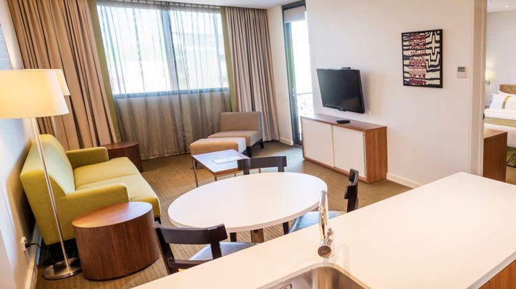 Holiday Inn Port Moresby Room