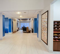 Holiday Inn Express & Suites Rolla Lobby