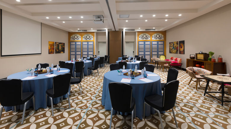 <b>Hotel Indigo Singapore Katong Meeting</b>. Images powered by <a href="https://www.leonardoworldwide.com/" title="Leonardo Worldwide" target="_blank">Leonardo</a>.