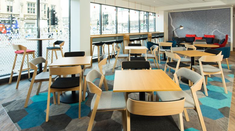 <b>Holiday Inn Express City Centre Lobby</b>. Images powered by <a href="https://www.leonardoworldwide.com/" title="Leonardo Worldwide" target="_blank">Leonardo</a>.