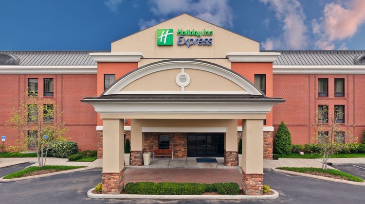 Holiday Inn Express Exterior
