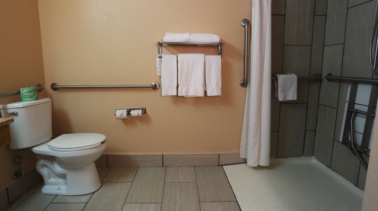 <b>Holiday Inn Express Room</b>. Images powered by <a href="https://www.leonardoworldwide.com/" title="Leonardo Worldwide" target="_blank">Leonardo</a>.