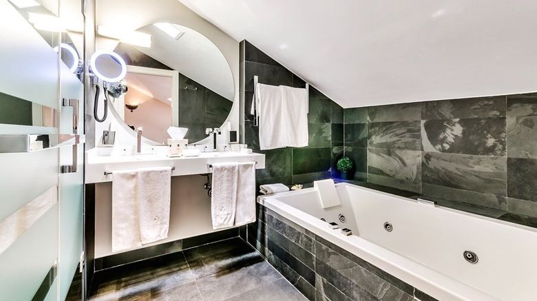 <b>Grand Hotel Don Gregorio Room</b>. Images powered by <a href="https://www.leonardoworldwide.com/" title="Leonardo Worldwide" target="_blank">Leonardo</a>.