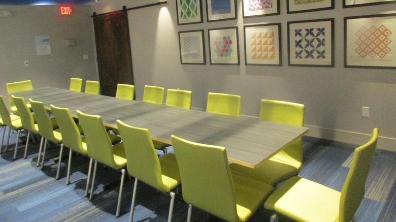 <b>Holiday Inn Express Meeting</b>. Images powered by <a href="https://www.leonardoworldwide.com/" title="Leonardo Worldwide" target="_blank">Leonardo</a>.