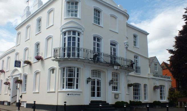 Royal Adelaide Hotel Exterior