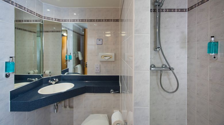 <b>Holiday Inn Express City Centre Room</b>. Images powered by <a href="https://www.leonardoworldwide.com/" title="Leonardo Worldwide" target="_blank">Leonardo</a>.