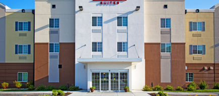 Candlewood Suites Exterior