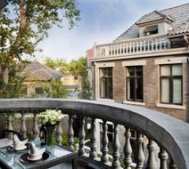 The Yihe Mansions Exterior