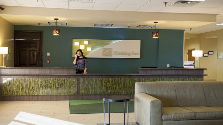 Holiday Inn Spearfish Lobby