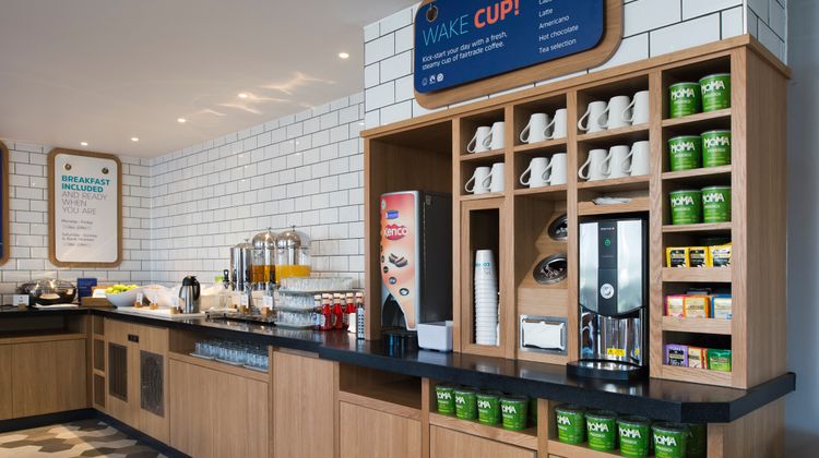 Holiday Inn Express Edinburgh Waterfront Restaurant