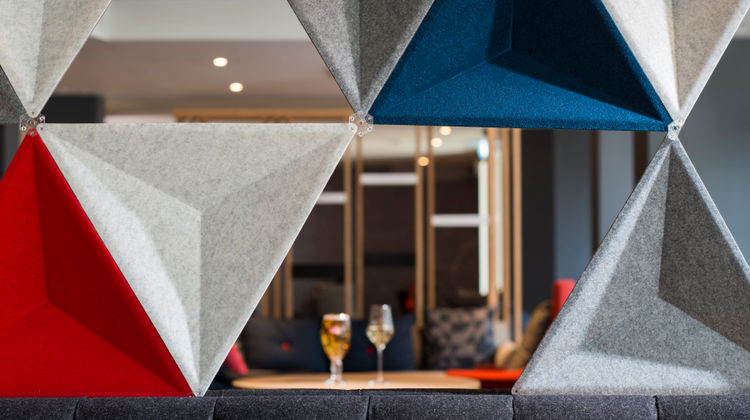 Holiday Inn Express Edinburgh Waterfront Lobby