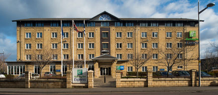 Holiday Inn Express Edinburgh Waterfront Exterior