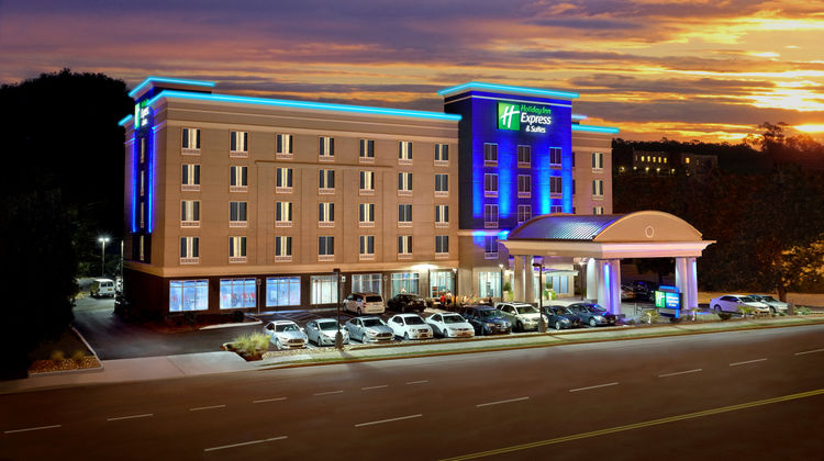 Holiday Inn Exp Knoxville W Papermill Dr Exterior