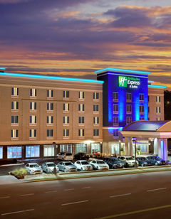 Holiday Inn Exp Knoxville W Papermill Dr
