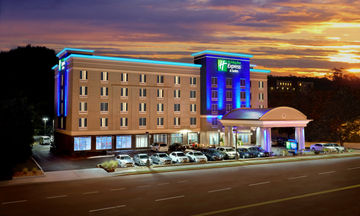 Holiday Inn Exp Knoxville W Papermill Dr