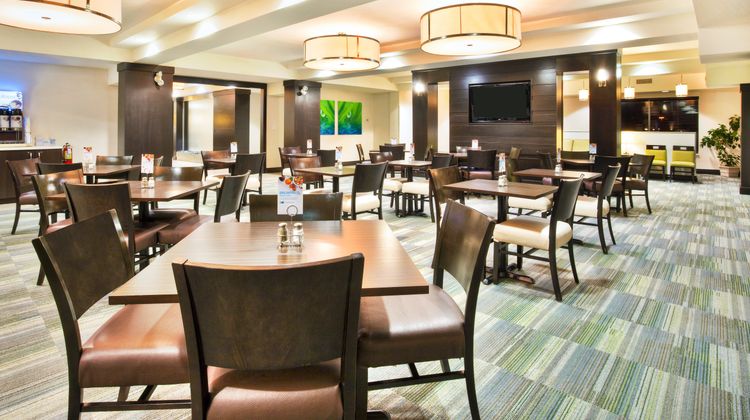 Holiday Inn Express Restaurant
