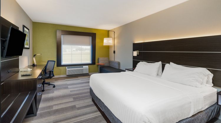 Holiday Inn Express Bloomsburg Room