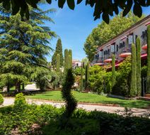Hotel La Villa Gallici Exterior
