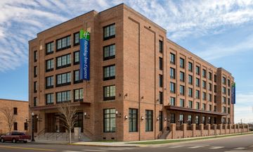 Holiday Inn Express Pensacola Downtown