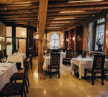 The Three Sisters Hotel Restaurant